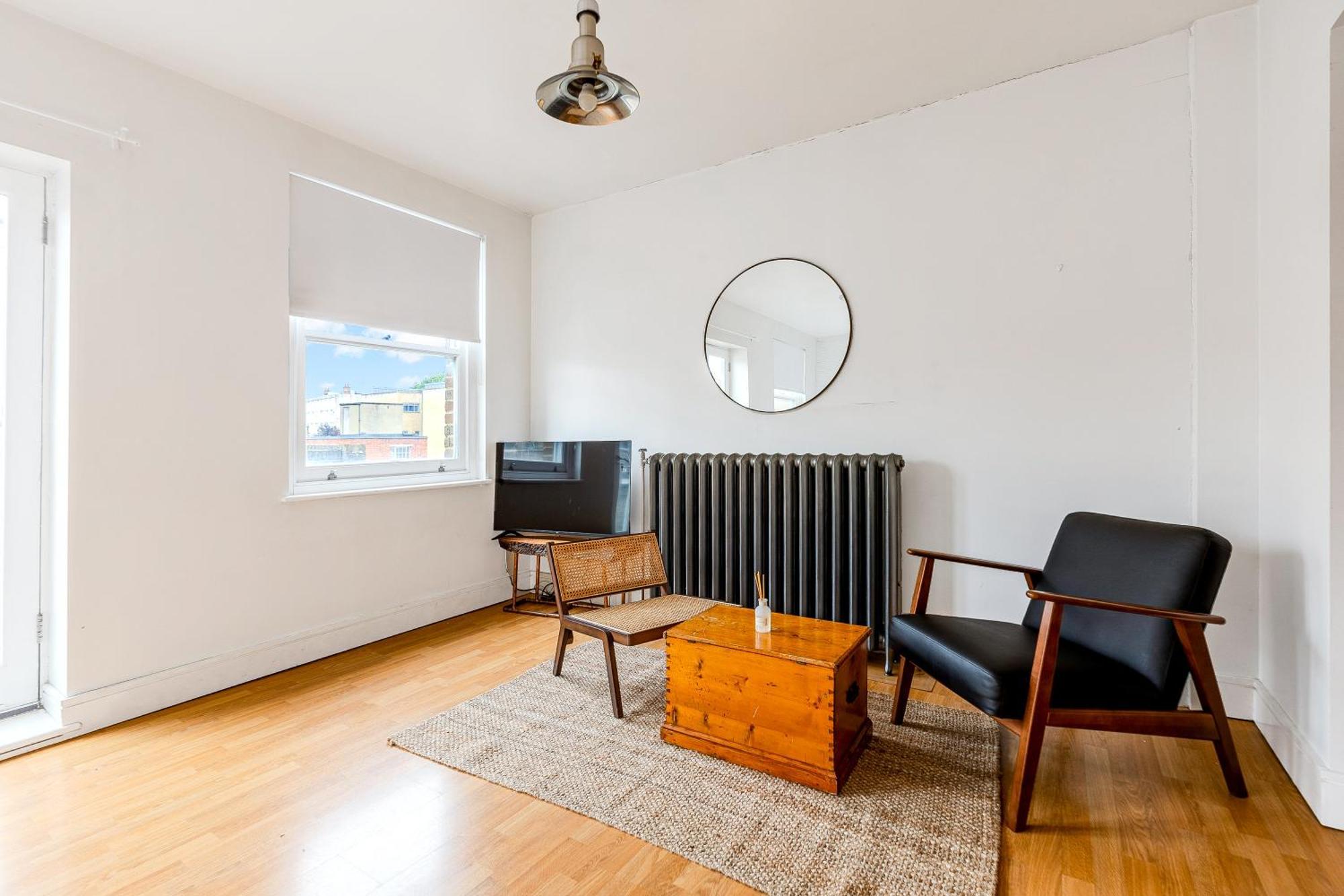 Appartamento Lit & Airy In Vibrant Spitalfields Londra